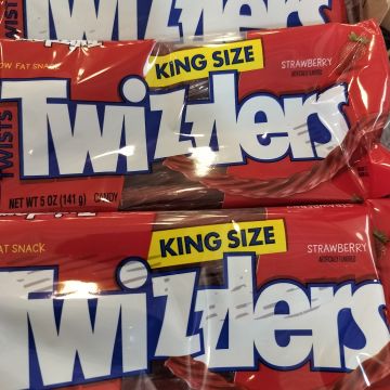 TWIZZLERS Strawberry King sz