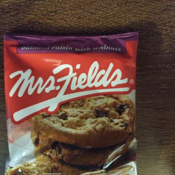MRS FIELDS OATMEAL RAISIN WN